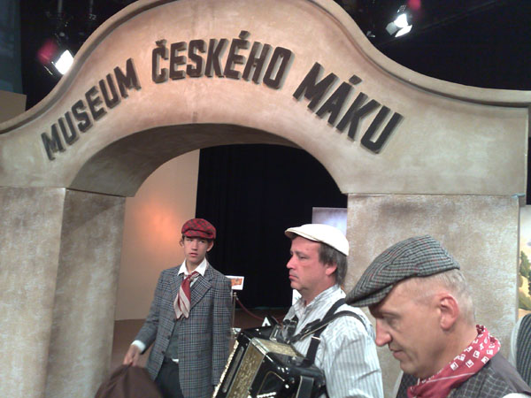 Patrola nat opt pro T dal ze Zpvnek Tentokrt je to pse ku, eku, ptku malik a Radan vymyslel Museum eskho Mku